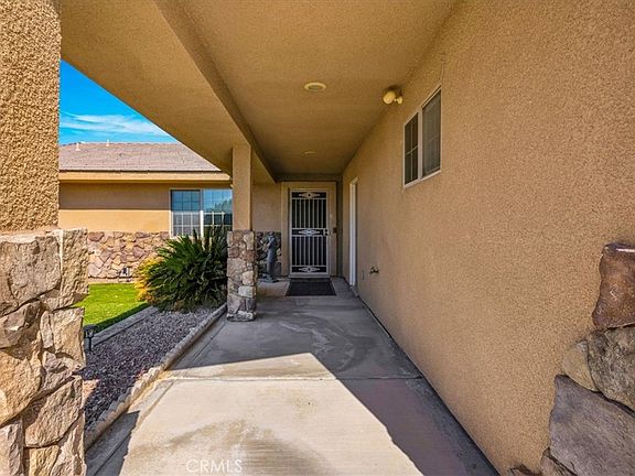 5th image of 4709 Saddlehorn Rd