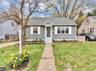 240 W Linden Ave, Lindenwold, NJ 08021