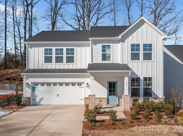 128 Canary Ln, Mooresville, NC 28115
