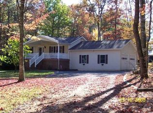 225 Bobby Ln, Edinburg, VA 22824