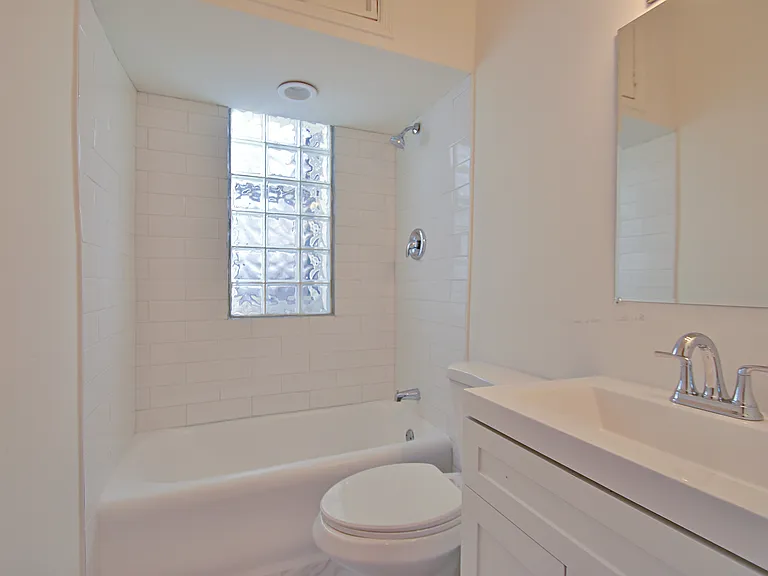 209 W 5th Ave #102 — Photo 7