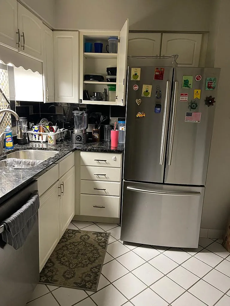 2 bed, 1164 sqft, $2,300 — Photo 1