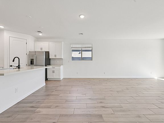 Agave Trails - Sage Interior Image 3