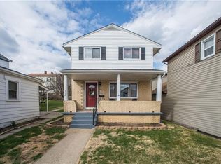 118 Locust St, Carnegie, PA 15106