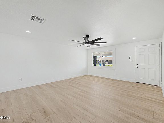 5th image of 1634 N 64TH Lane