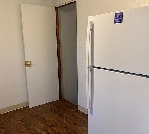 5th image of 714A Cribbs St