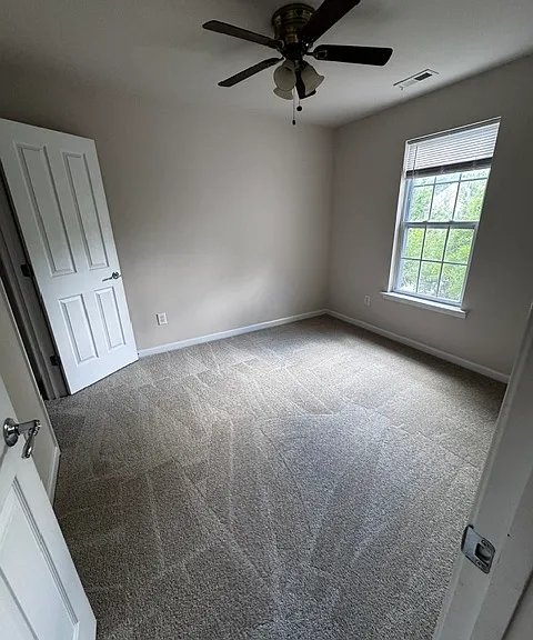 519 Perrault Dr — Photo 15