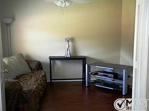 3rd image of 461 Sugar Mill Dr