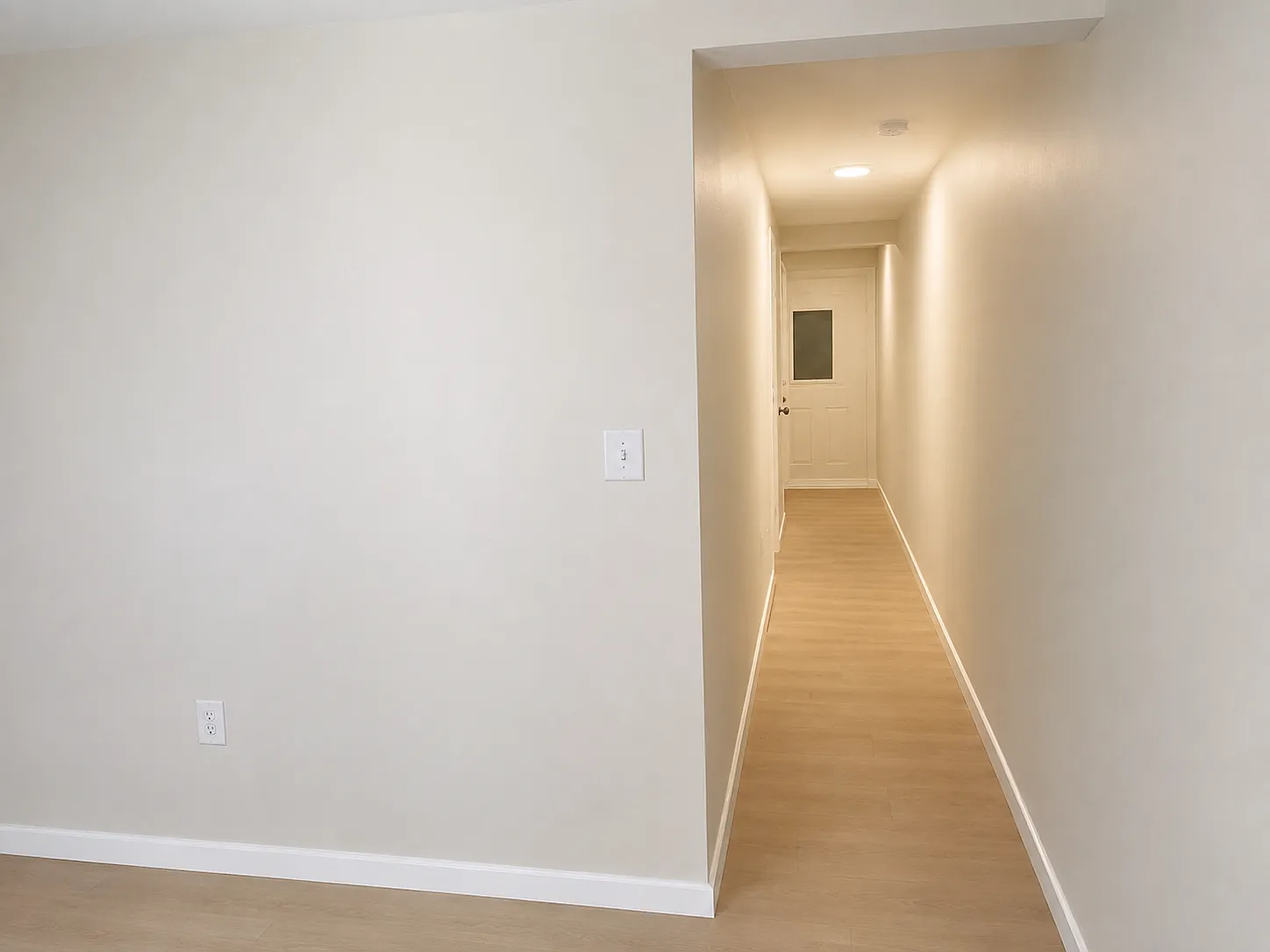 1 bed, 700 sqft, $1,125 — Photo 2