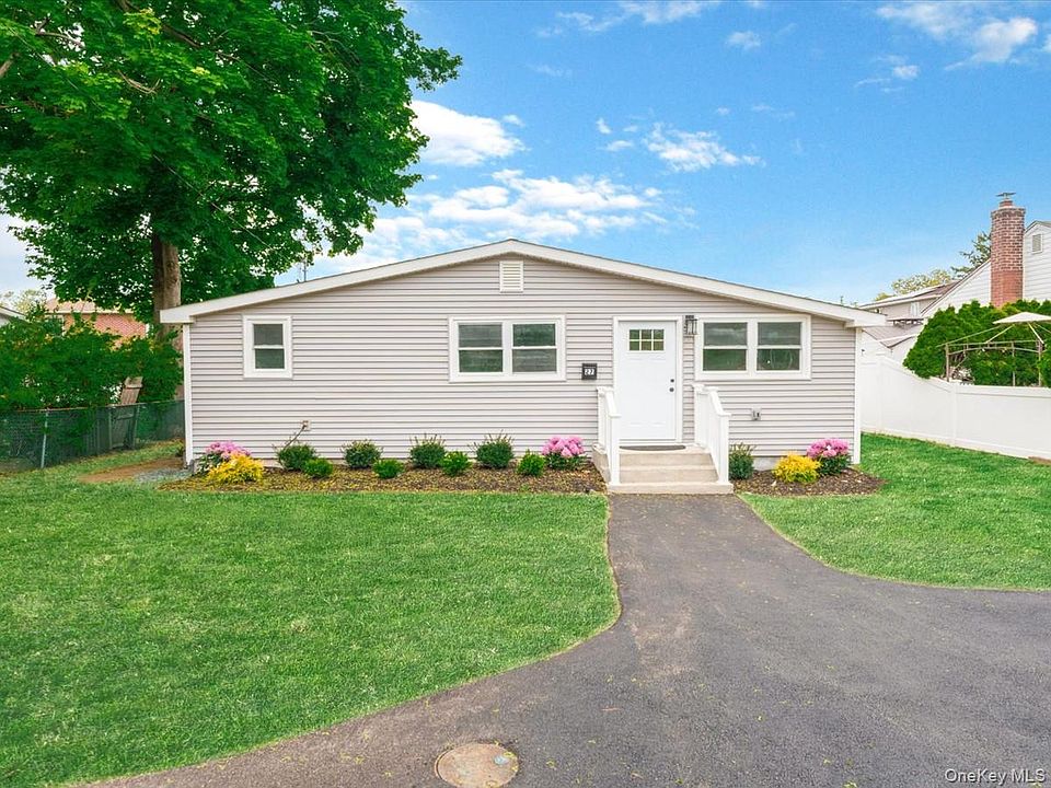1st image of 27 Old Farmingdale Road