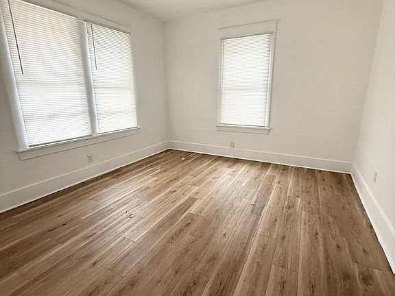 3rd image of 1611 W 16th St