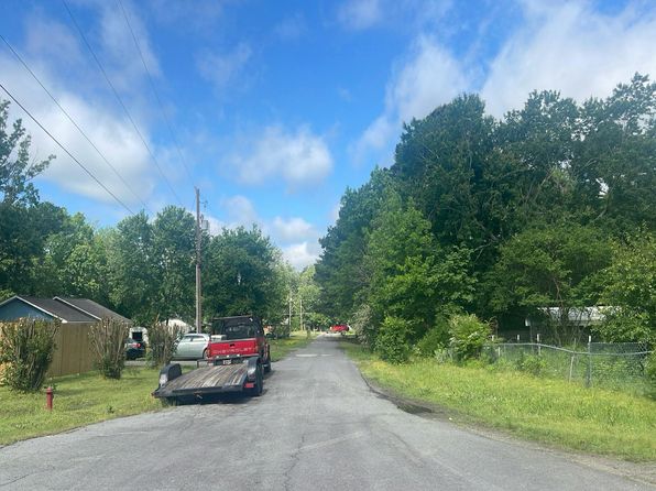 2 Odell Dr, Conway, AR 72032