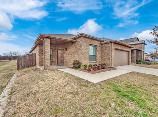 144 Creek Terrace Dr, Saginaw, TX 76131