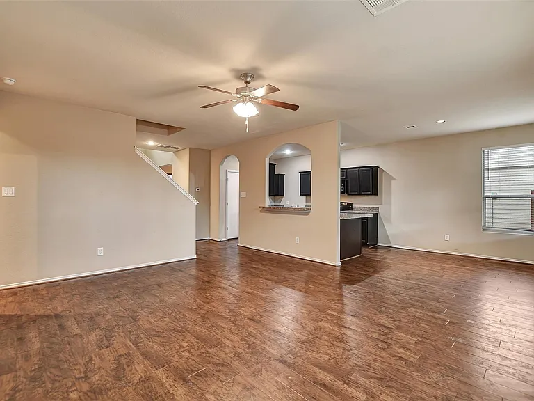 11426 Noble Ct — Photo 10