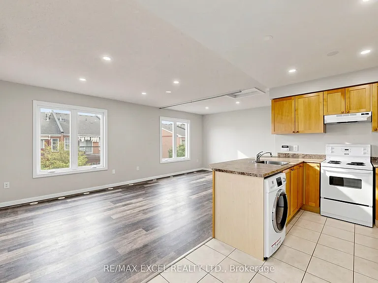 11 Peony St — Photo 20