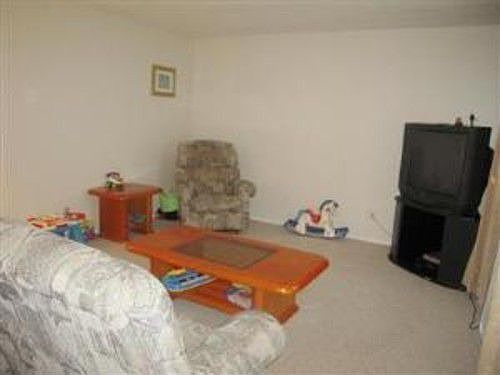 3rd image of 849 Kenmar Dr