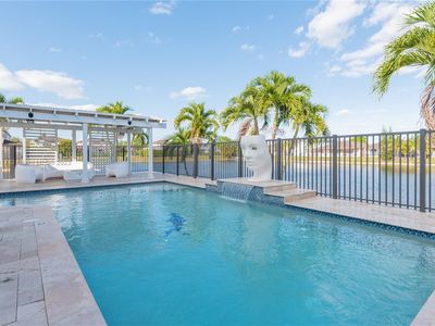 (Undisclosed Address), Miami, FL, 33184