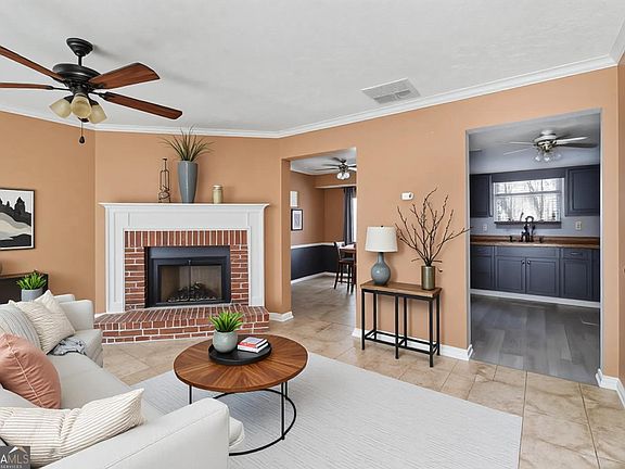 4th image of 8577 Jamestown Way