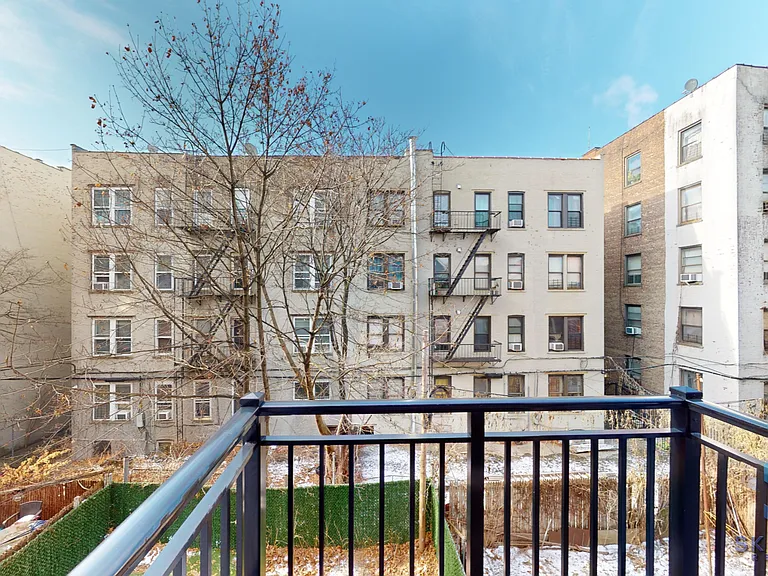 684 E 21st St #3B — Photo 3