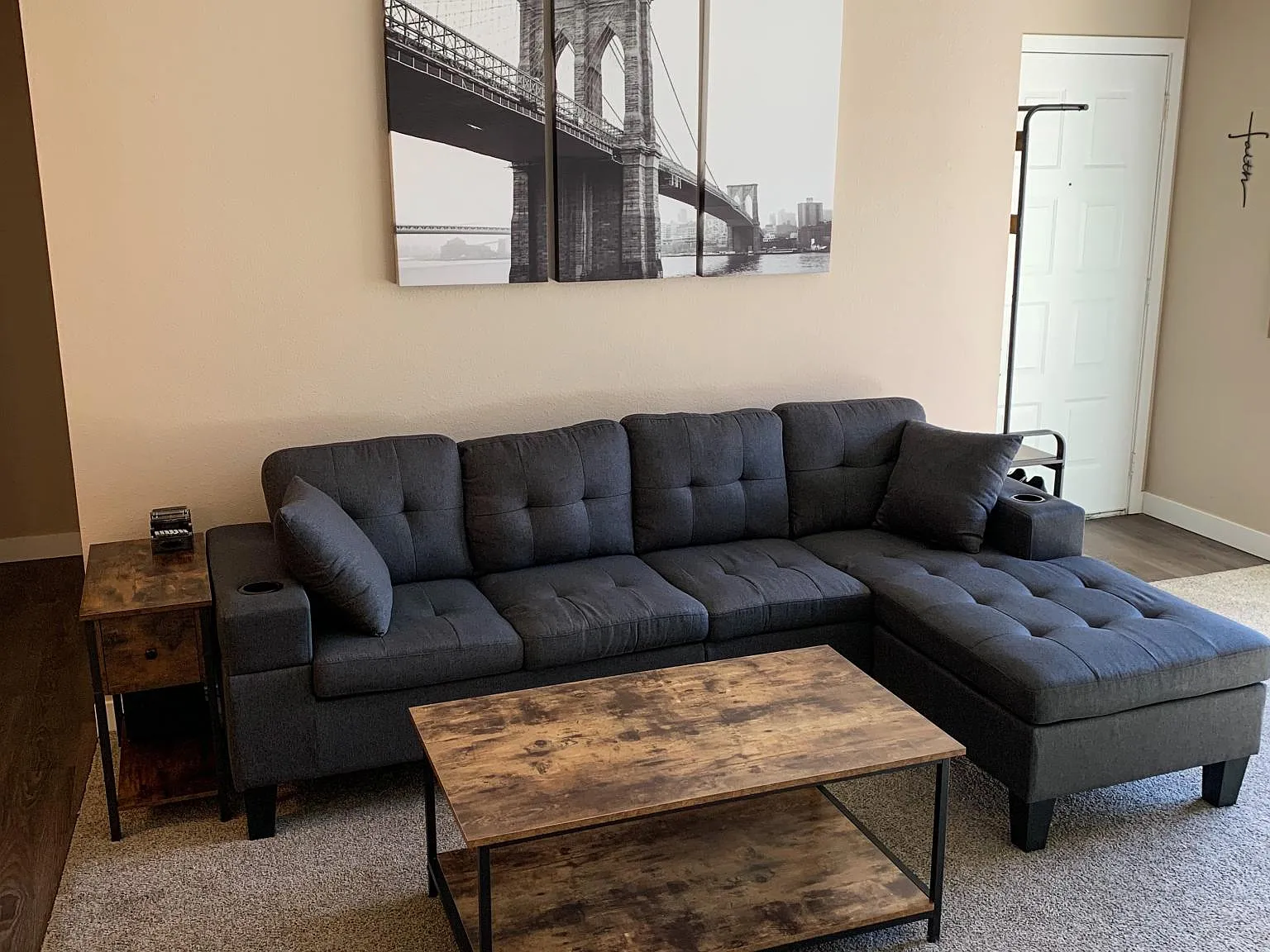 2 bed, 812 sqft, $2,650 — Photo 1