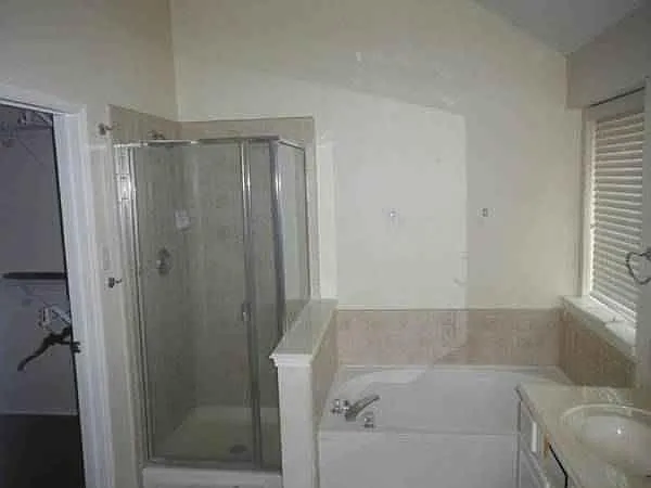 1323 Salinas Dr — Photo 20