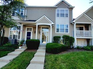 913 S Darla Ct, Waukegan, IL 60085