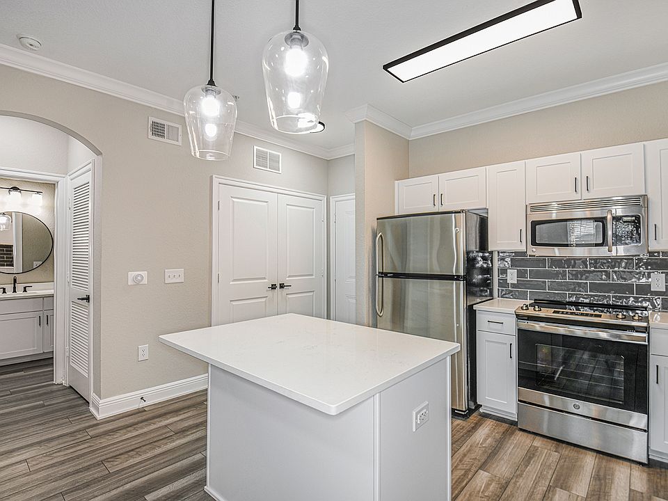 The Village at Lake Lily 921 S Orlando Ave Maitland, FL Zillow Apartments for Rent in Maitland