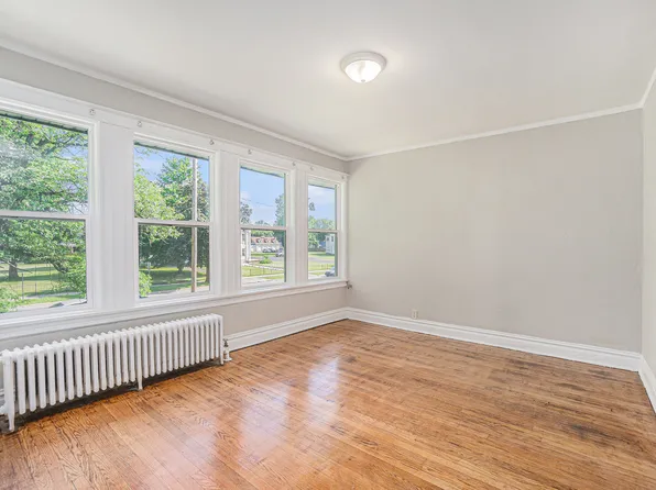 258 Capital Ave NE, Battle Creek, MI