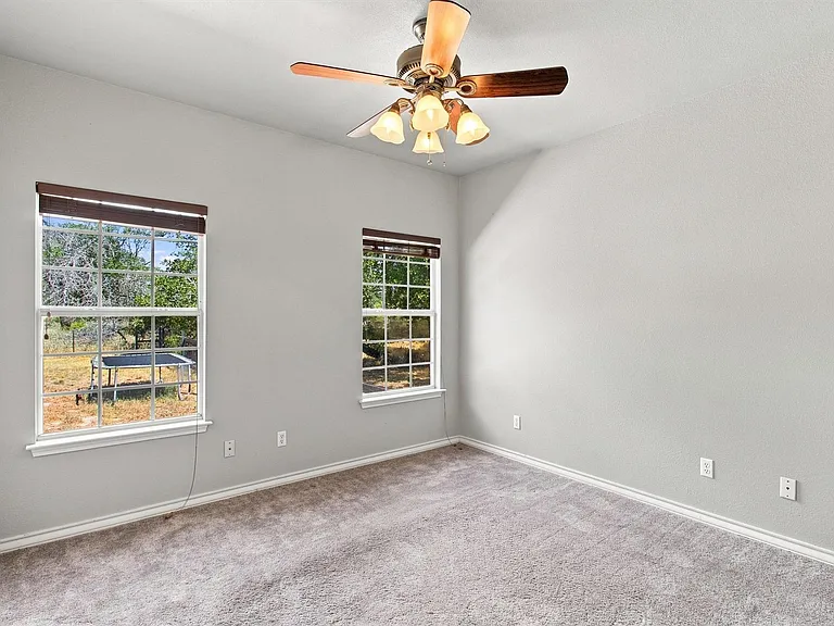 9729 FM 775 — Photo 18