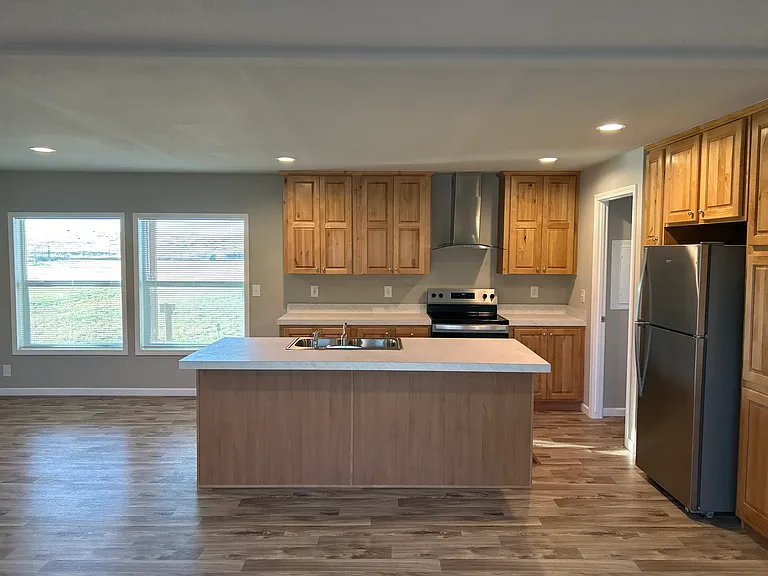 19704 E Bumgarner Dr — Photo 5