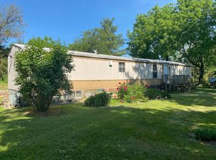 14220 Brethren Rd, Lanark, IL 61046