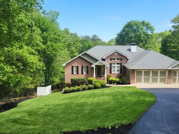 7913 S Barkers Bend Dr, Murrayville, GA 30564
