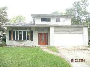 2002 E Kiowa Ln, Mount Prospect, IL