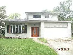2002 E Kiowa Ln photo 1