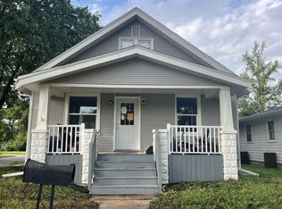 1555 E 1st St, Fremont, NE 68025