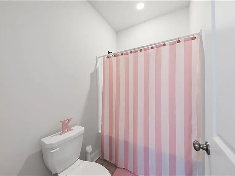 3939 Alderstone Dr — Photo 41