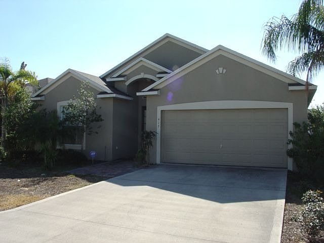 1st image of 413 Graystone Blvd