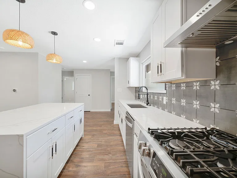 6810 Bryn Mawr Dr — Photo 12