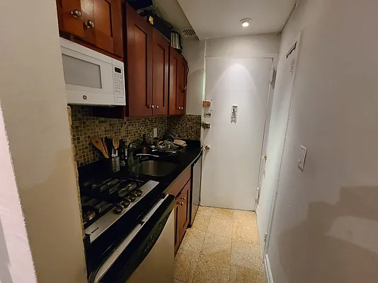 Rented by Living New York | media 7