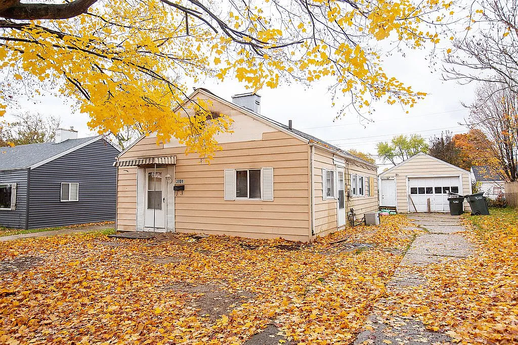 3801 Fellows St photo 1