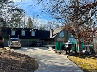 1819 Tom Bell Rd, Cleveland, GA 30528