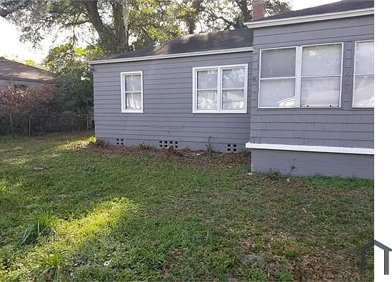 868 Bunker Hill Blvd — Photo 2