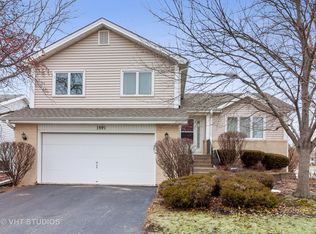 1591 Lois Ann Ln, Naperville, IL 60563