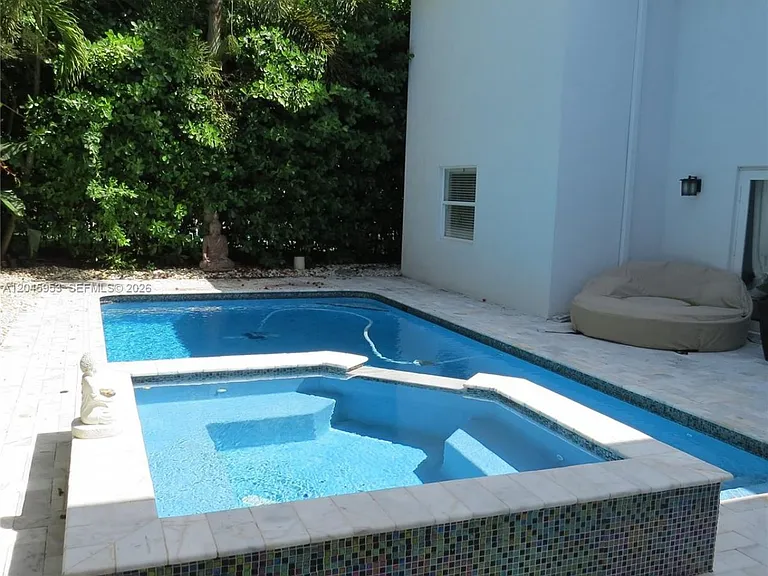 542 N Cypress Dr #542 — Photo 22
