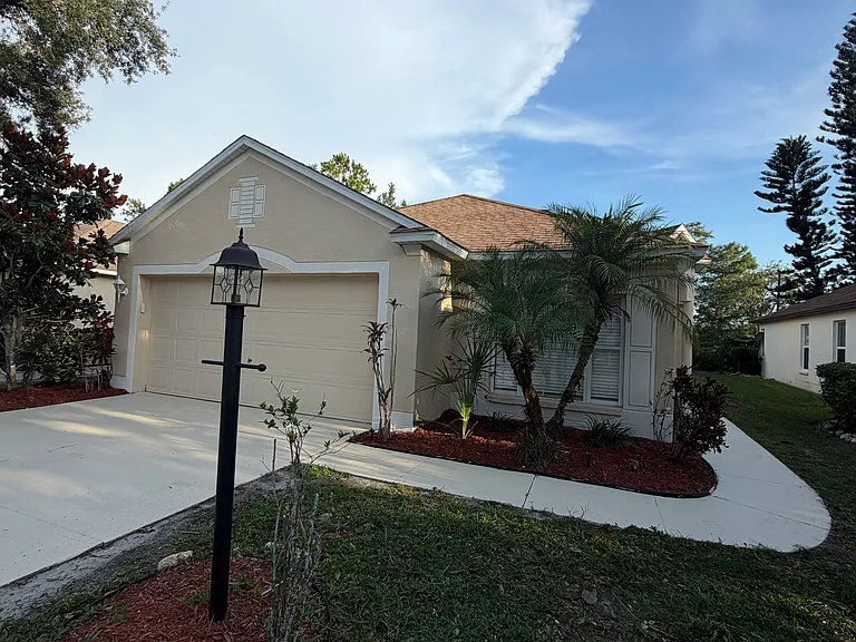 6357 Yellowtop Dr — Photo 17