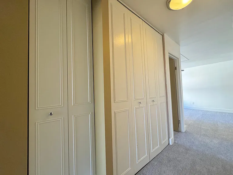 600 E 8th St #3T — Photo 10