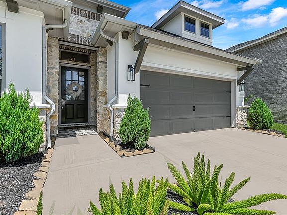 4th image of 29510 Enchanted Breeze Lane