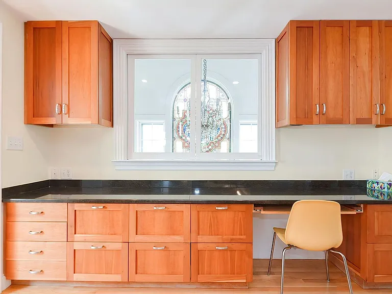 37 Rocky Neck Ave #A — Photo 7