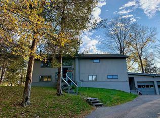 840 Mill Rd, Rhinebeck, NY 12572