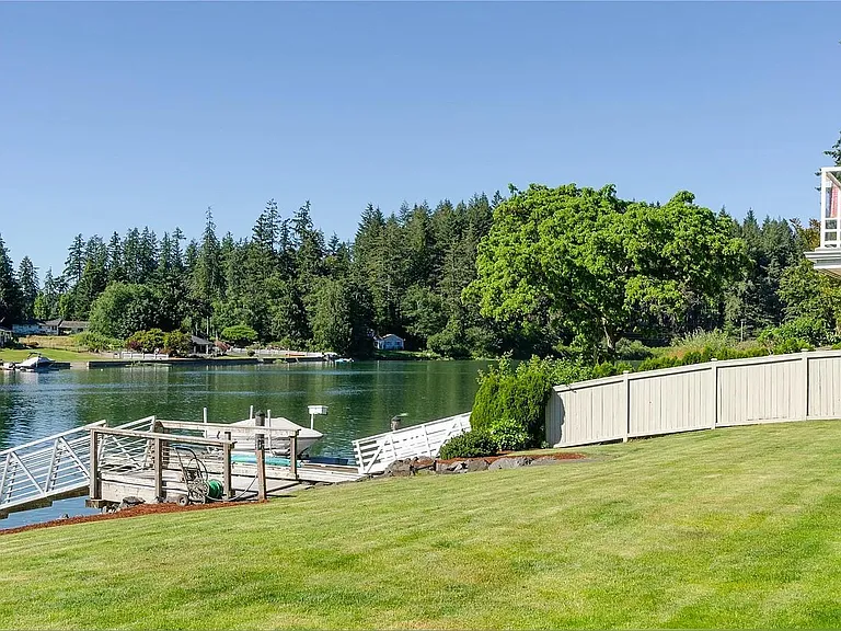 7702 Ray Nash Dr NW — Photo 4